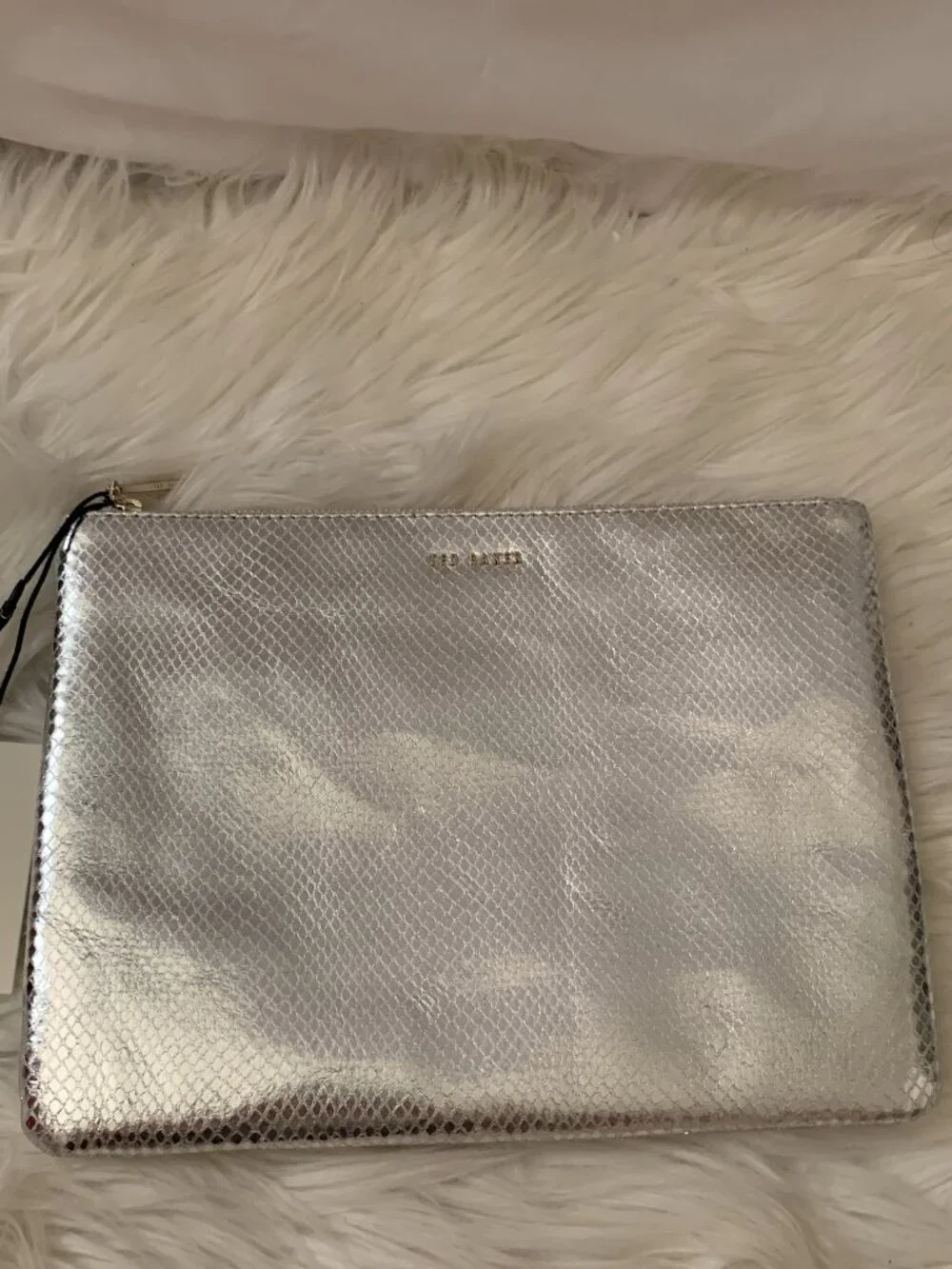 TED BAKER LONDON Snaksi Large Pouch in Metallic Silver